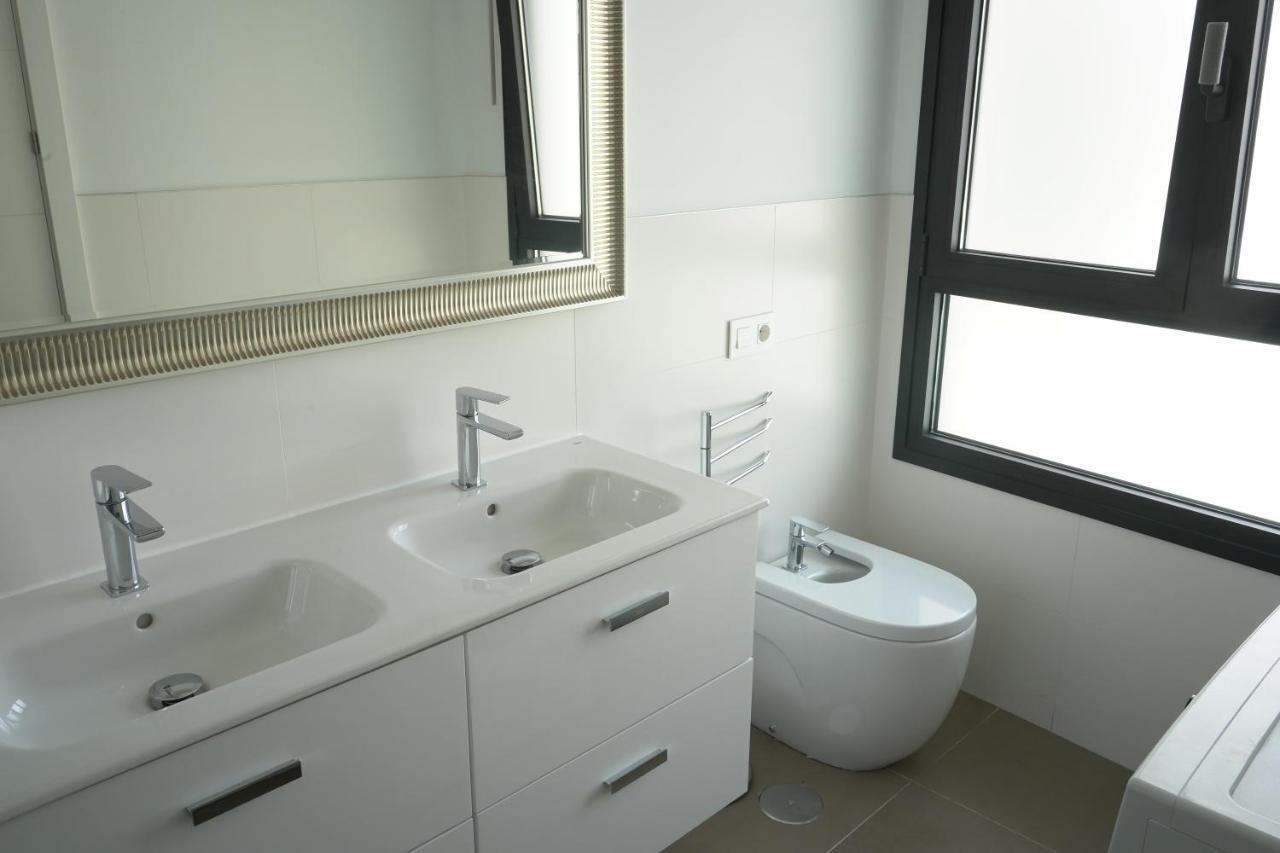 Almona De Triana - Kainga Homes Seville Ngoại thất bức ảnh
